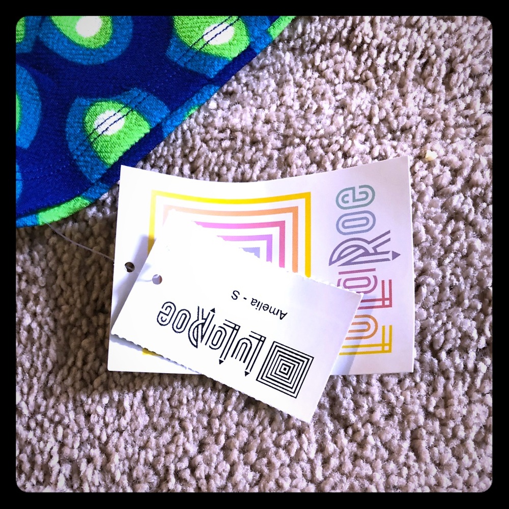 Lularoe Amelia (S)